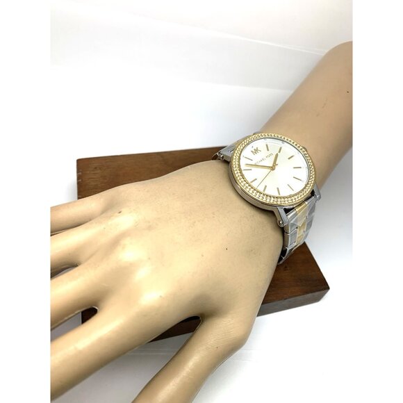 Michael Kors Women's Watch MK7348 Quartz Silver Dial 2-Tone Stainless Steel 38mm - Picture 5 of 14